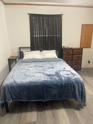 2 bedrooms, bed sheets