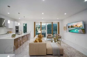 TV - High Point Condo | New Construction Villa | 3 Min Walk to Beach Pool (Pompano Beach)