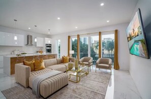 TV - High Point Condo | New Construction Villa | 3 Min Walk to Beach Pool (Pompano Beach)