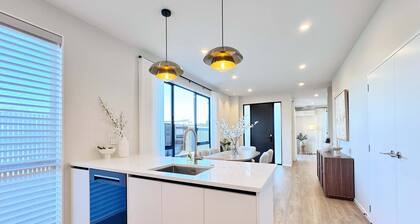 Modern Family St Heliers Stay Proximity to Beach