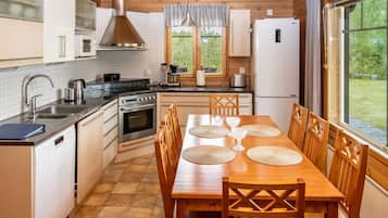 Réfrigérateur, micro-ondes, lave-vaisselle