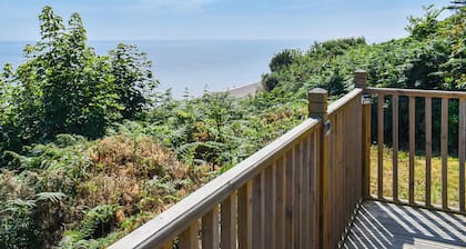 Seaview Two - UK50166