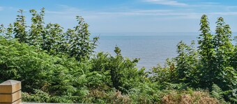 Seaview Two - UK50166