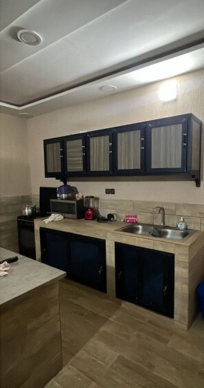 Microwave, oven