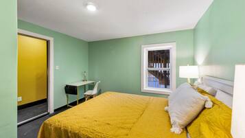 1 bedroom, free WiFi, bed sheets