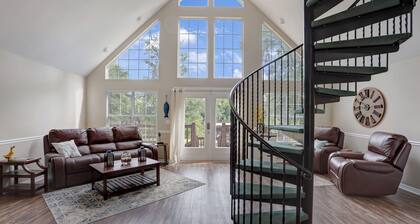 Cypress Landing: Riverfront w/ Private Dock and Beach