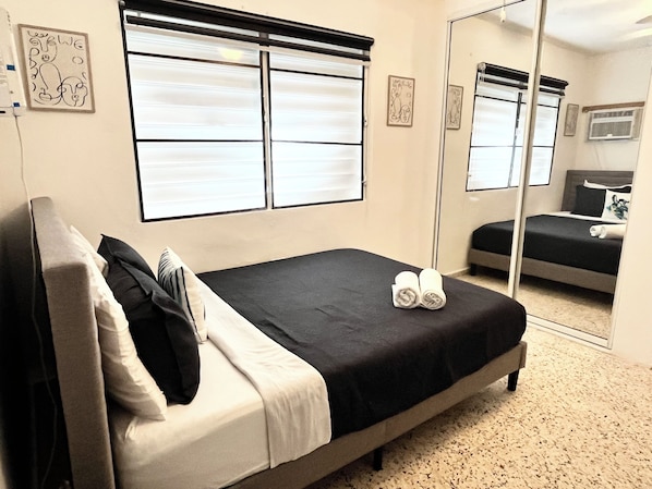 2 bedrooms, iron/ironing board, WiFi, bed sheets