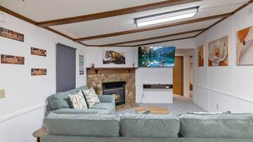 Smart TV, table tennis, books, offices