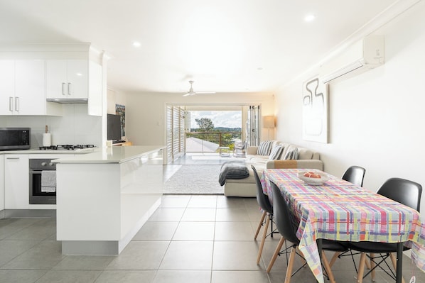 Interior - Location, Comfort, Value (Paddington)