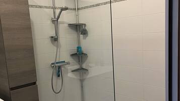Towels, toilet paper