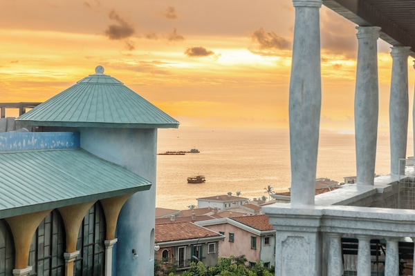 Utsikt mot landet från boendet