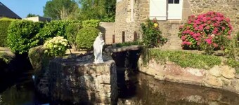 Water mill between the countryside and the Chausey Islands. Normandy break guaranteed!