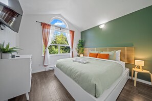 3 bedrooms, WiFi, bed sheets