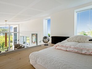 5 bedrooms, Internet