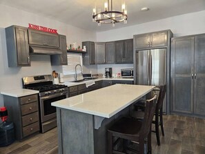 Fridge, microwave, stovetop, coffee/tea maker - Your Perfect Getaway Awaits! (San Felipe)