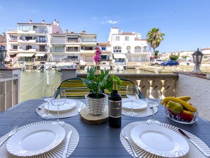 Outdoor dining - Vacation home Cilia by Interhome (Empuriabrava)