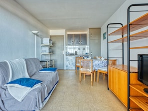 TV - Primavéra by Interhome (Lacanau)