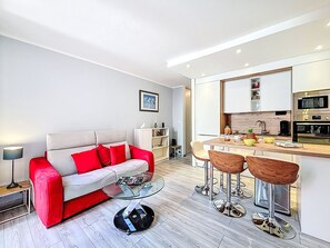 Interior - Le Babylone by Interhome (La Grande Motte)