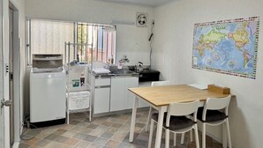 Uklassifisert bilde, 4 av 27, knapp