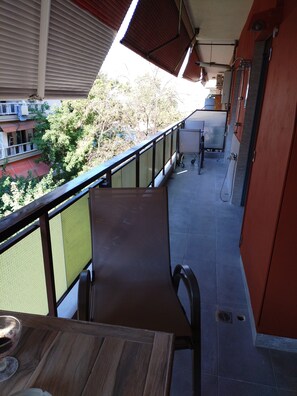 Terrace/patio - Seafront Apartment With Sea View YR1 (Thessaloniki)