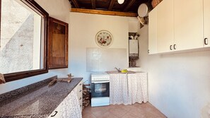 Four, plaque de cuisson