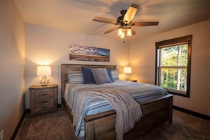 5 chambres, fer et planche à repasser, lit parapluie, Wi-Fi gratuit