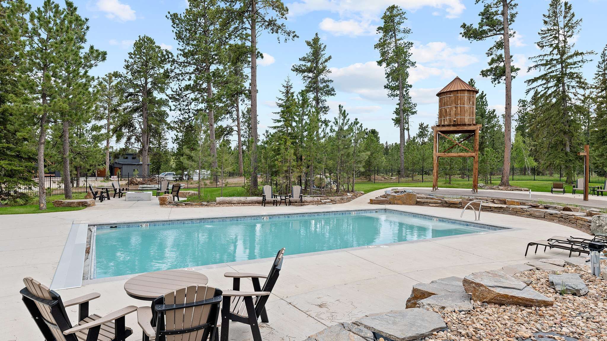 Et oppvarmet basseng