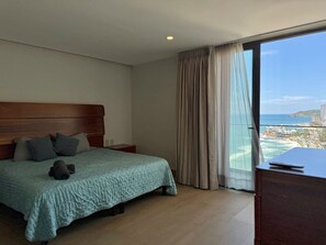 Desk, WiFi - Condo Sobre el Malecón con Vistas By GPSRentas (Mazatlan)