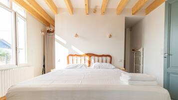 2 chambres, fer et planche Ă repasser, Wi-Fi, draps fournis