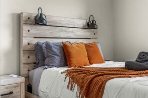 2 Schlafzimmer, Bügeleisen/Bügelbrett, kostenloses WLAN, Bettwäsche