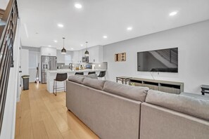 تلفزيون ذكي