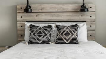 3 Schlafzimmer, BĂŒgeleisen/BĂŒgelbrett, kostenloses WLAN, BettwĂ€sche