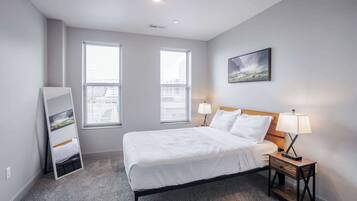 2 soveværelser, skrivebord, strygejern/strygebræt, Wi-Fi