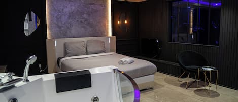 WiFi, bed sheets