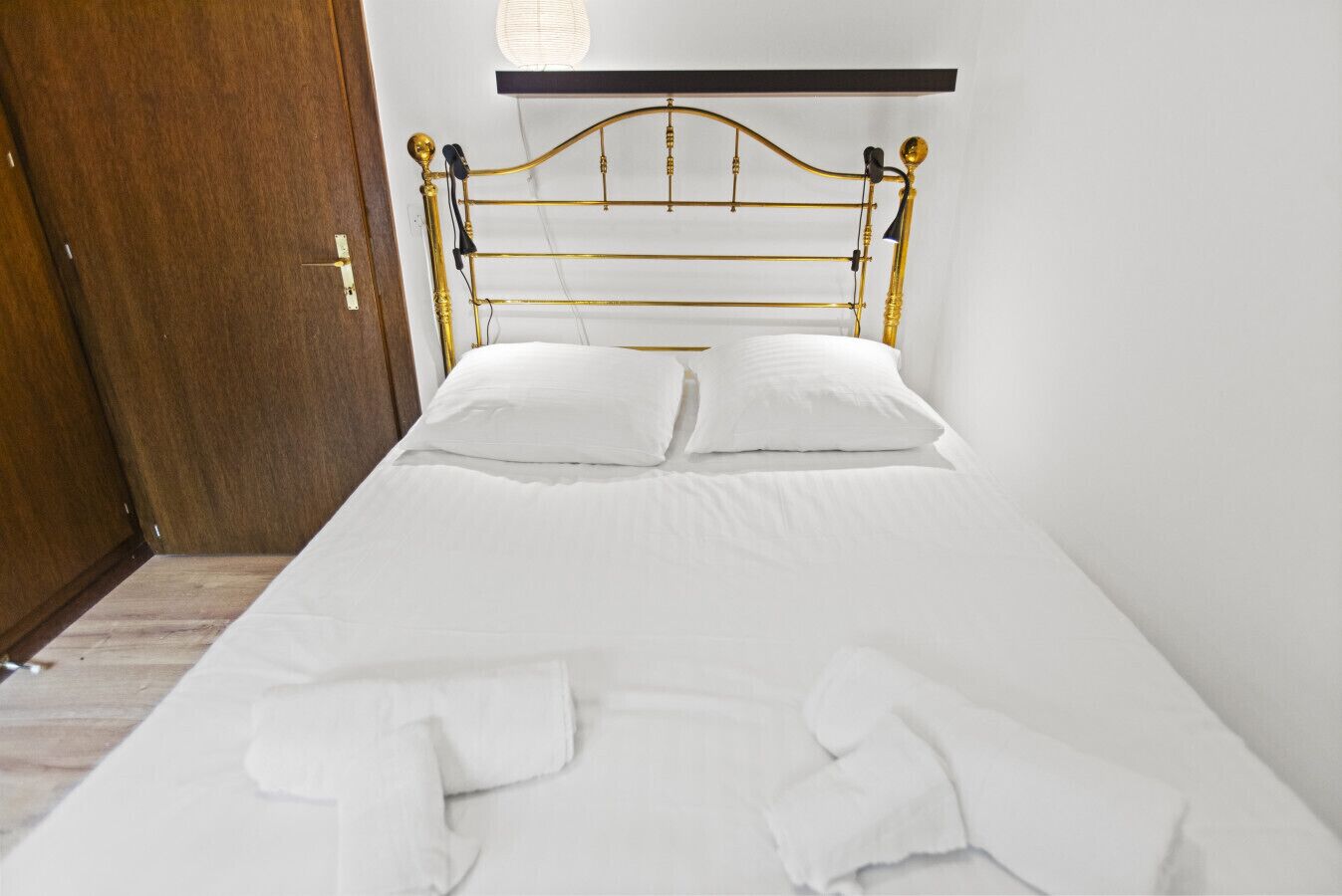 Iron/ironing board, free WiFi, bed sheets, wheelchair access