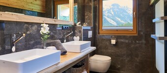Chalet Lessner - Pure Design & Tranquility