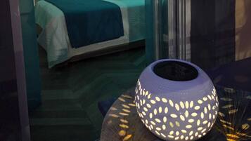 1 sovrum, värdeförvaringsskåp på rummet och strykjärn/strykbräda