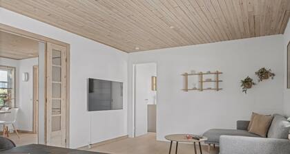 "Antine" - 400m from the sea by Interhome