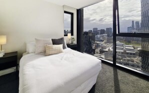 2 bedrooms, iron/ironing board, WiFi, bed sheets