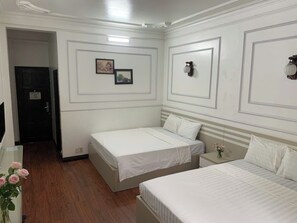 Family Room, City View | Blackout drapes, soundproofing, free WiFi
