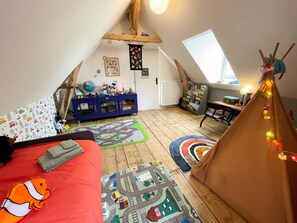 3 bedrooms, free WiFi