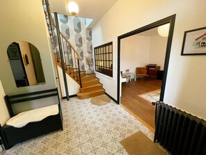 Interior - Cottage near castles, garden, parking, max 4 people (Montlouis-sur-Loire)