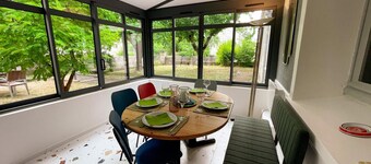 Casa rural cerca de castillos, jardín y aparcamiento, max 4 pers