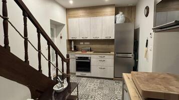 Fridge, microwave, dishwasher