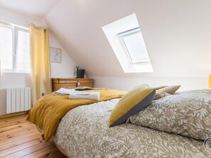 2 bedrooms