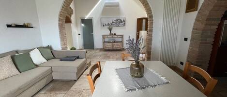 تلفزيون ذكي