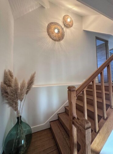 Detached house for 6 near the lake