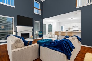 Smart-tv, videospil, bordfodbold