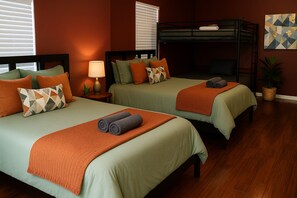 3 bedrooms, iron/ironing board, free WiFi, bed sheets