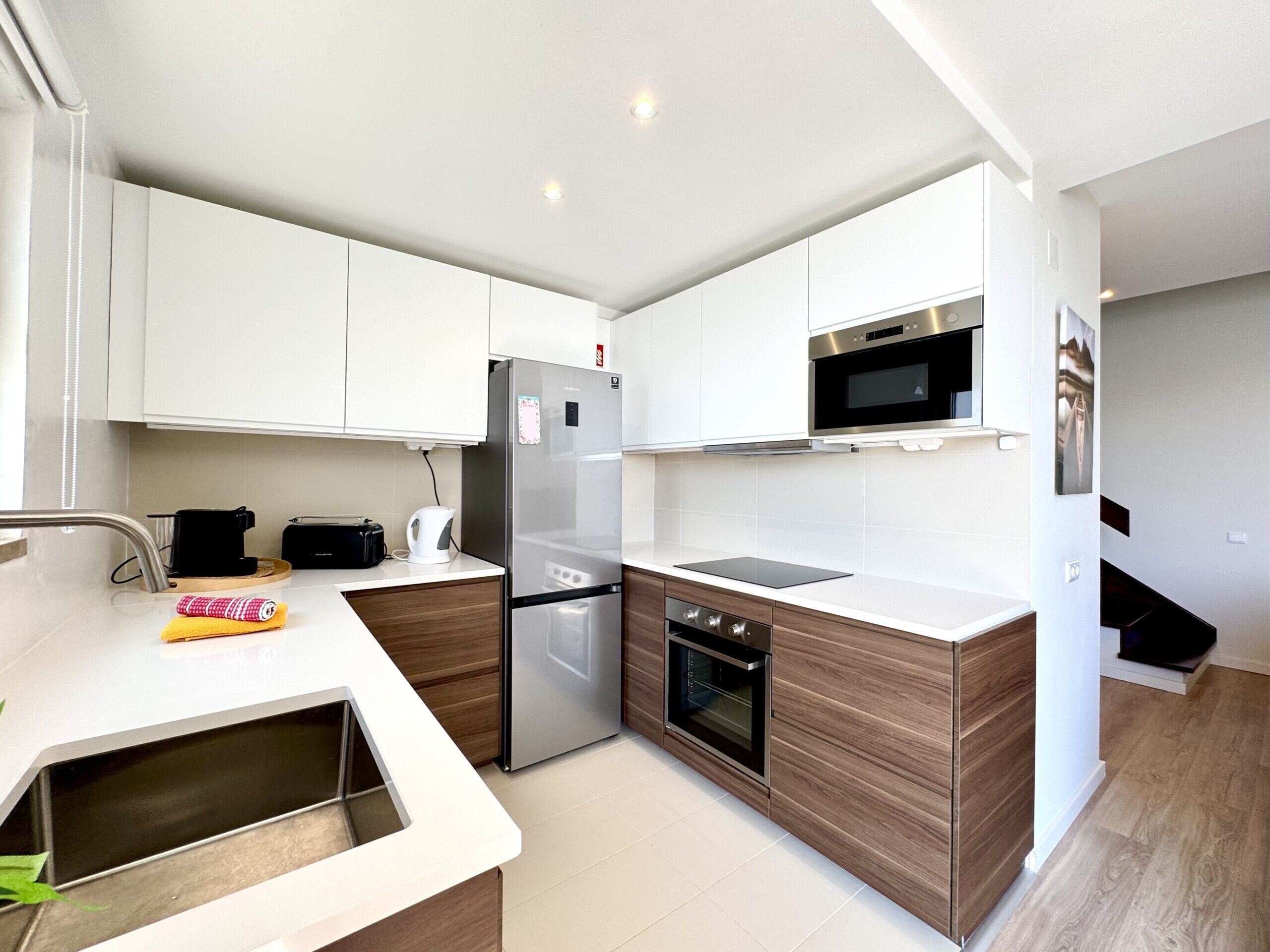 Microwave, coffee/tea maker, cookware/dishes/utensils